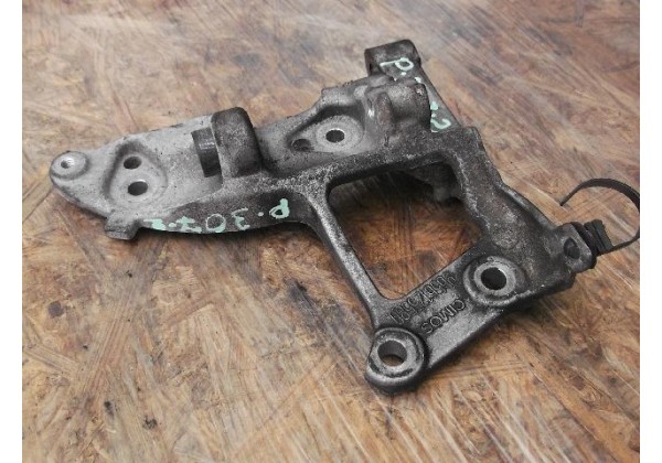 кронштейн генератора Peugeot, Citroen 1.6 hdi, 9656125580, 5706K7
